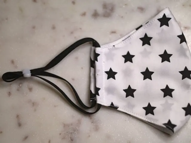 How to Sew a Narrow Hem on a Small Project